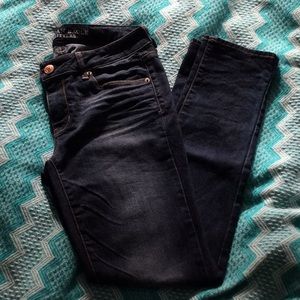 Skinny stretchy jeans